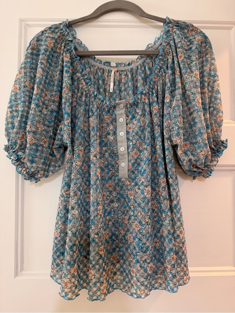 Free People Astra floral Peasant top